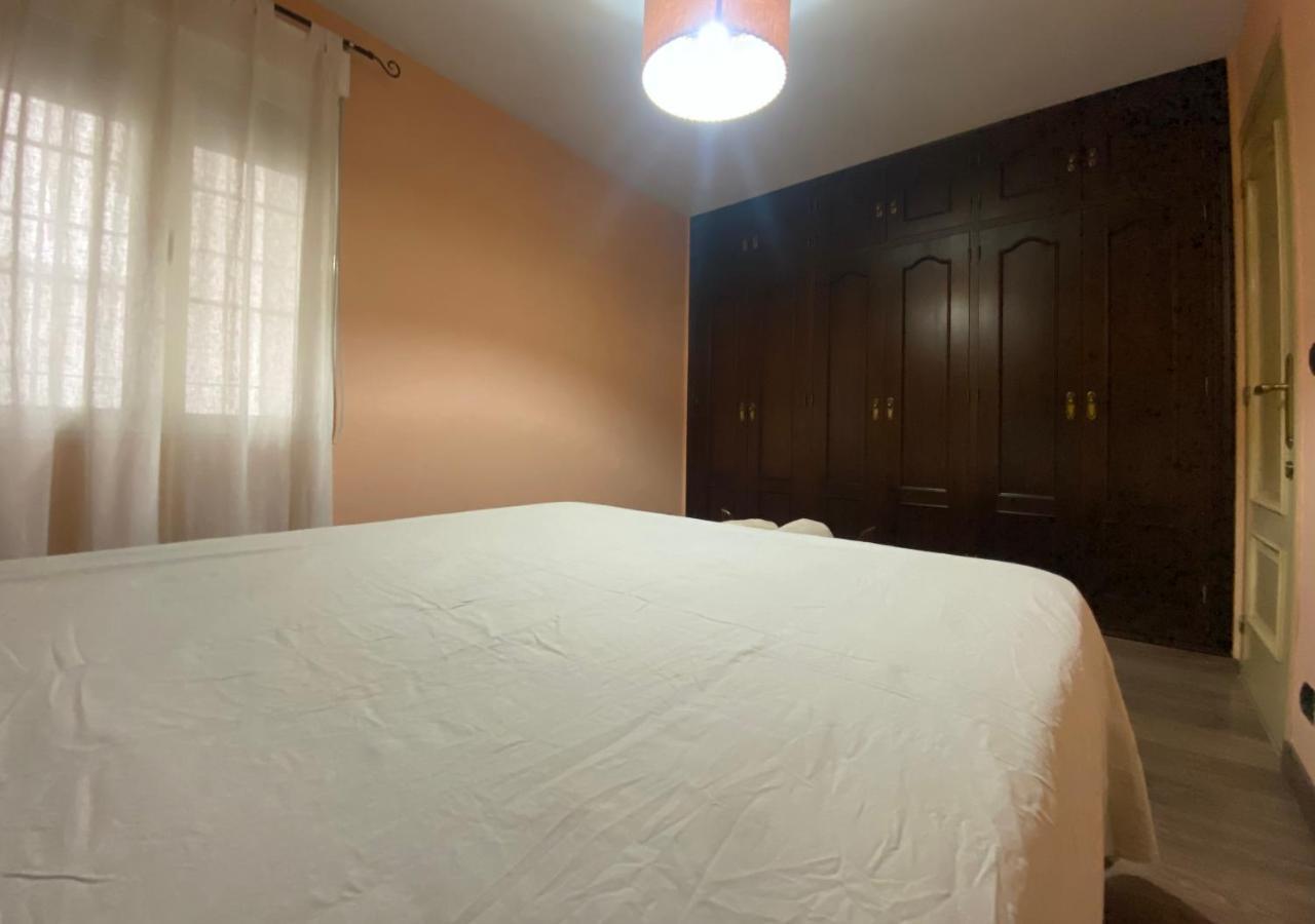 Calle Galaroza Apartament *